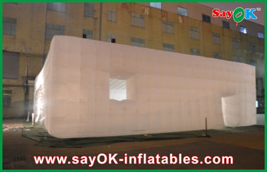 부풀게할 수 있는 나이트클럽 OEM은 큐브 거대기업에게 전시회, 14 Ｘ 14m을 위한 부풀게할 수 있는 공기 텐트를 보내게 했습니다