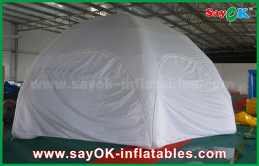 부풀게할 수 있는 야드 텐트 하얀 방수 부풀게할 수 있는 공기 텐트는 행사를 위해 PVC 부풀게할 수 있는 돔 텐트를 특화했습니다