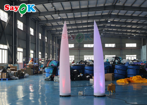 유일한 아이보리는 장식용 점등 튜브와 결혼하는 부풀게할 수 있는 기둥 불을 붙여 이르렀습니다