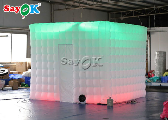 3x3x2.4mH 결혼식을 위한 LED 빛을 가진 휴대용 팽창식 입방체 사진 부스