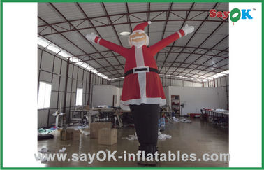 크리스마스 동안 부풀게할 수 있는 공기 댄서를 광고하는 공기 꼭두각시 산타 클로스를 추는 것 축하합니다