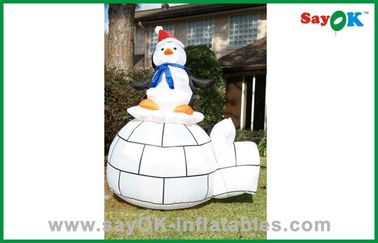 크리스마스 산타클로스 귀여운 눈사람 산타클로스 모자를 가진 팽창식 휴일 훈장