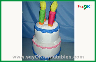 뒤뜰 당 훈장을 위한 귀여운 PVC 플라스틱 팽창식 생일 케이크