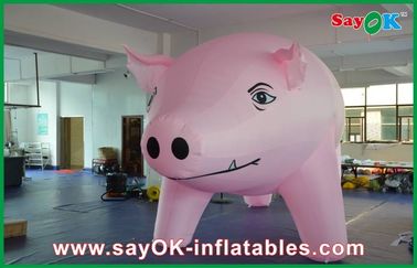 광고를 위해 맞춤화된 거대한 핑크색 부풀게할 수 있는 돼지 만화
